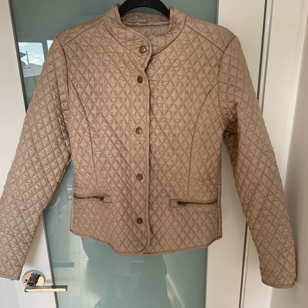 Tan quilted size L puffer jacket